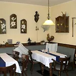 Diekgerdes, Szálloda