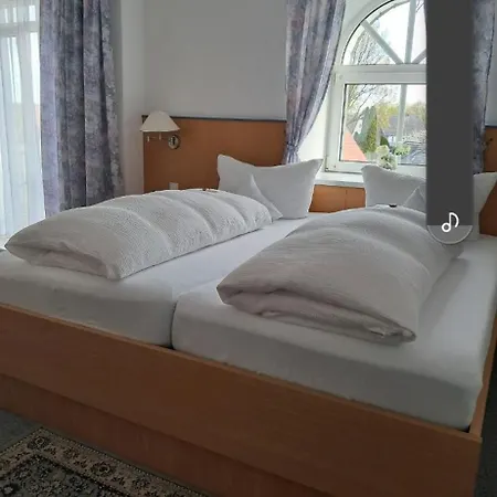 Diekgerdes, Hotel